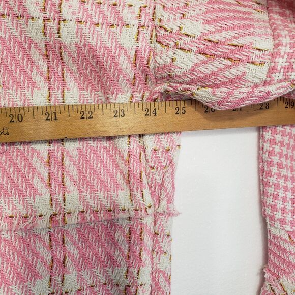 Women's XL Pink Shacket with Unfinished Fringe as Decor and Hem - Picture 5 of 8